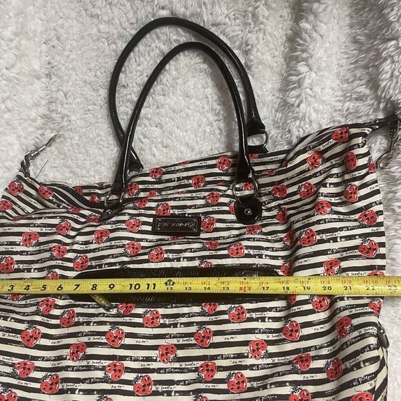 Betsey Johnson fabric Black & White red ladybugs weekender bag synthetic trim - Picture 7 of 13
